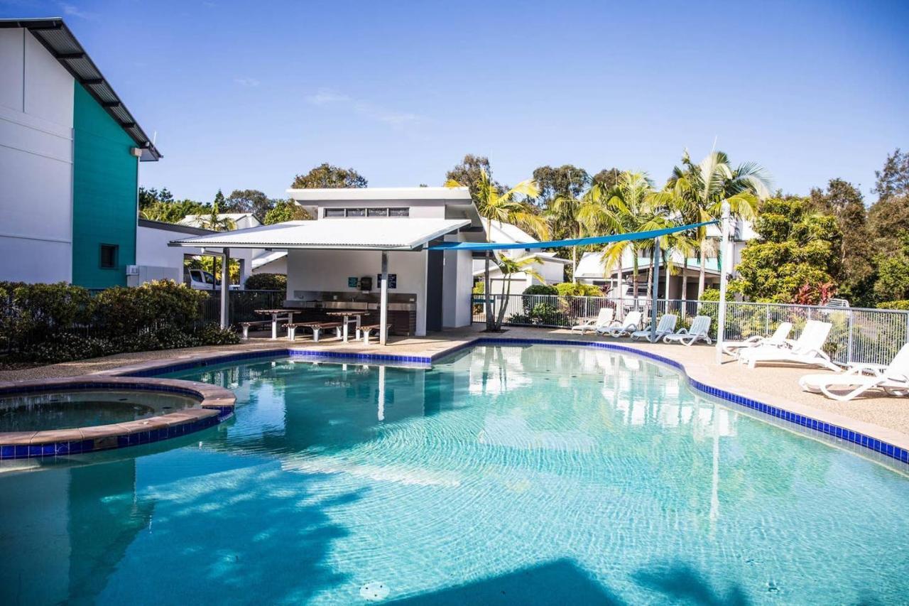 Tropical Getaway In 2 Bedroom Unit In 4 Star Resort Noosaville Exterior photo