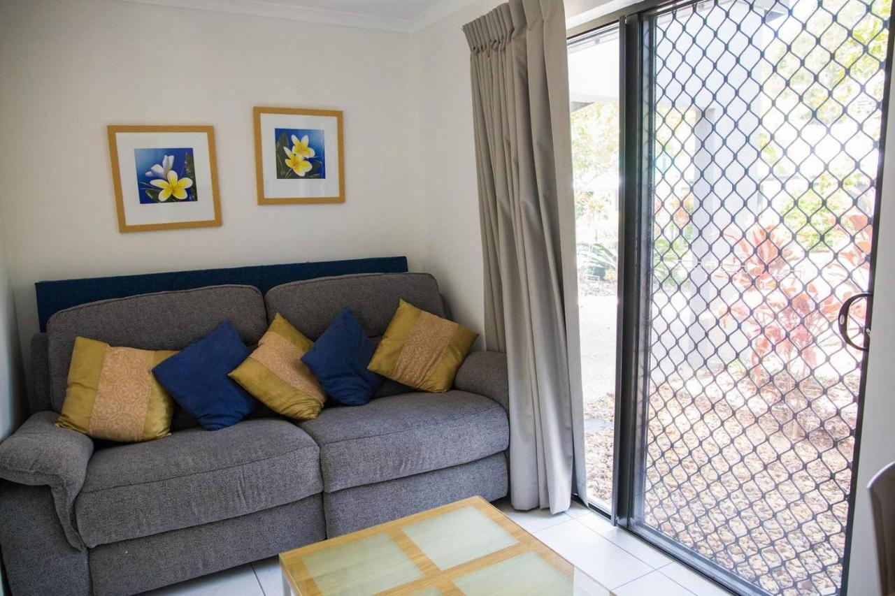 Tropical Getaway In 2 Bedroom Unit In 4 Star Resort Noosaville Exterior photo
